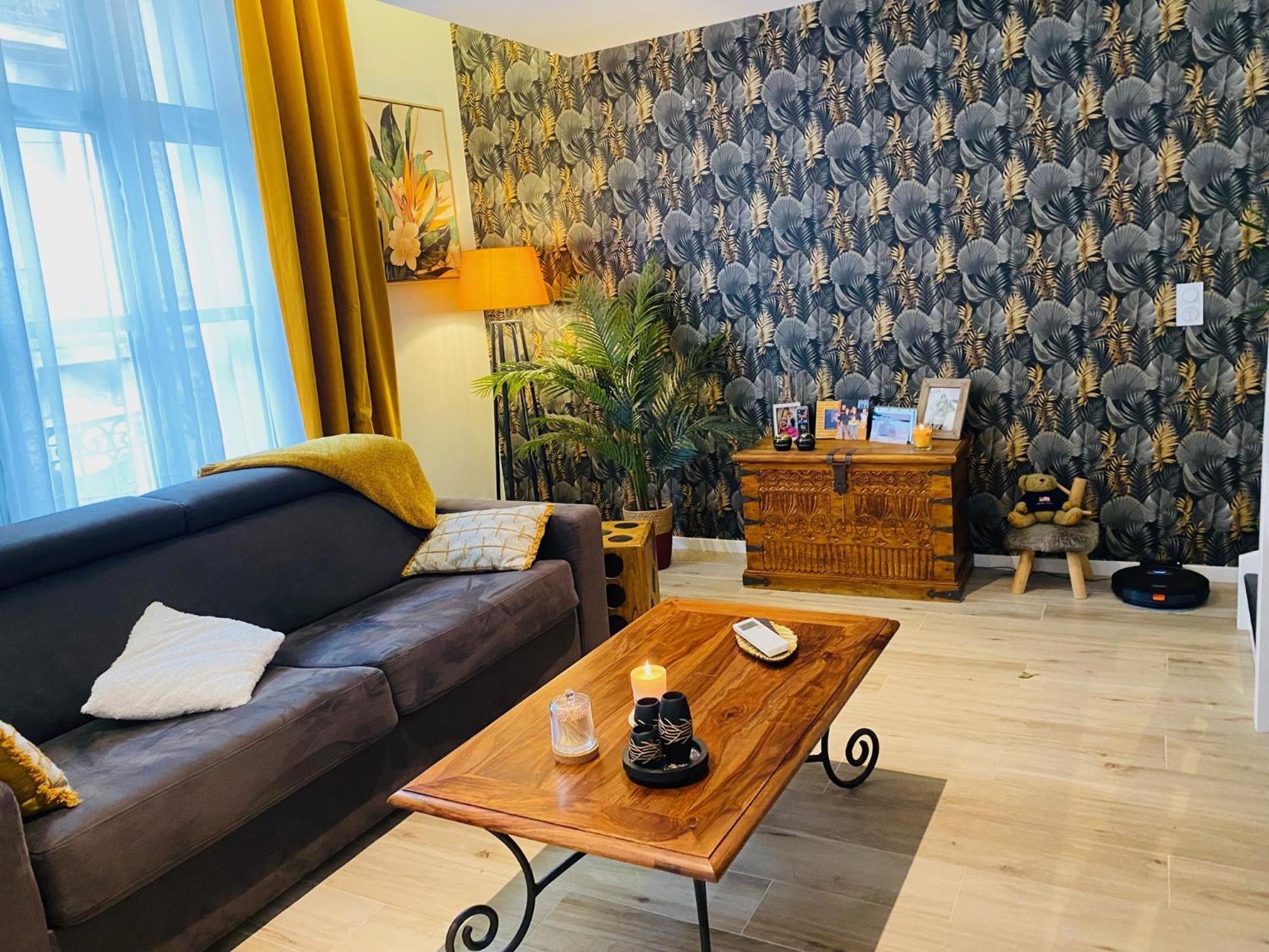 Douillet Et Coquet Appartement Climatise - Parking Prive Gratuit - Centre Монпелие Екстериор снимка